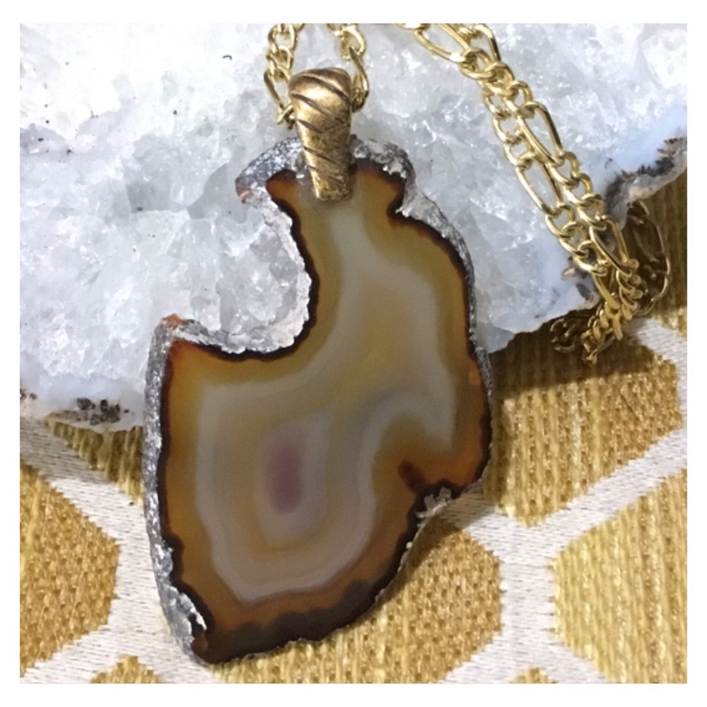 Natural Stone Electroplated Pendant Necklace